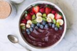 Bowl de acai con frutas